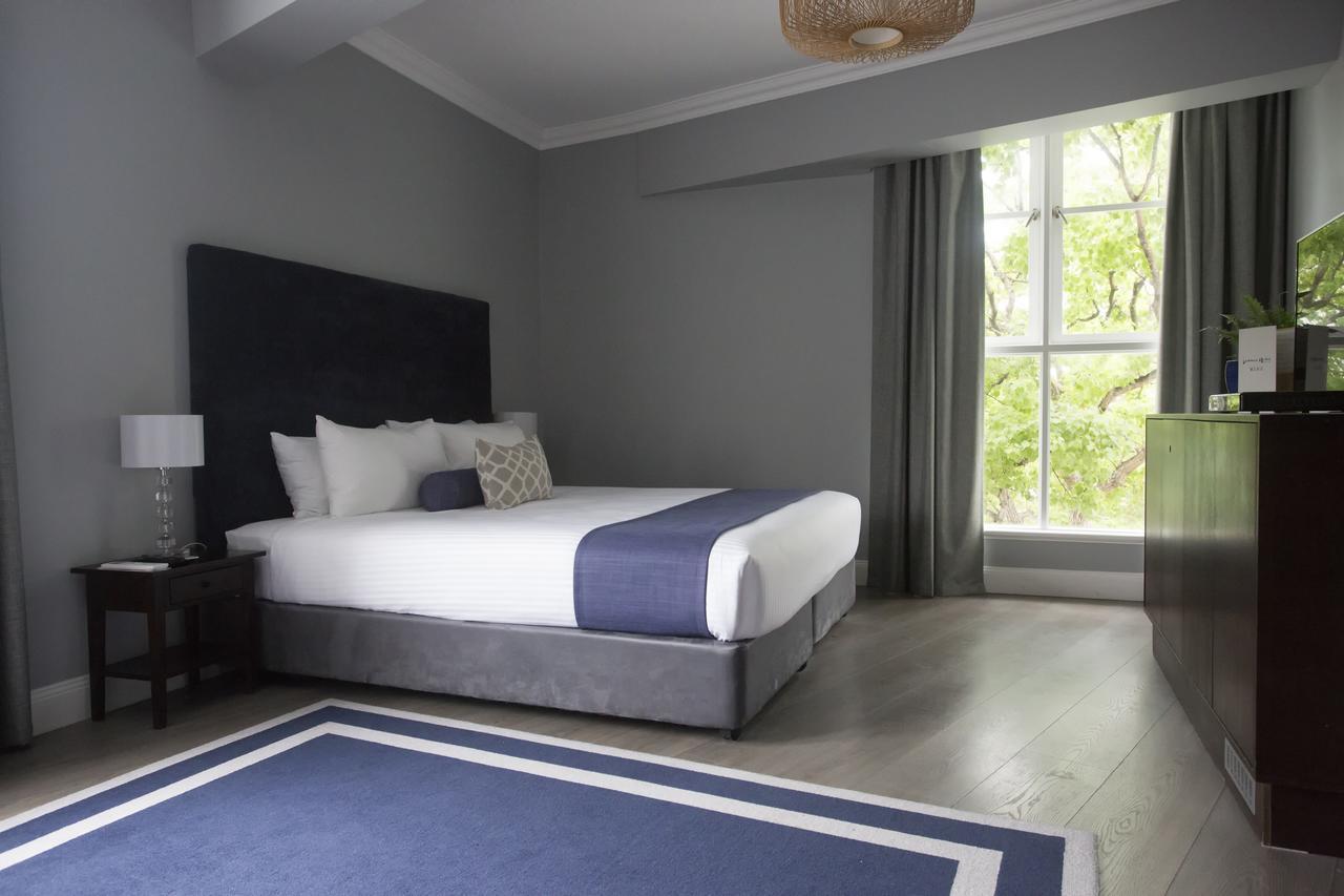 נלסון ביי Seabreeze Hotel מראה חיצוני תמונה